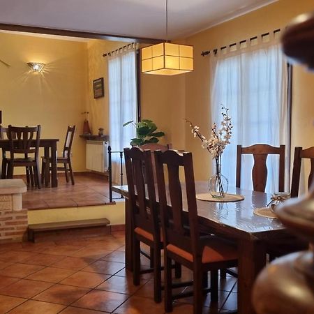 Casa Rural La Posada De Santa Teresa Pastrana Zewnętrze zdjęcie