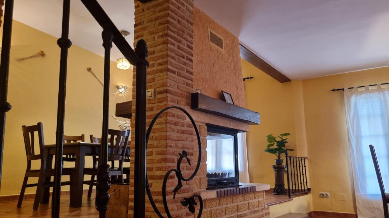 Casa Rural La Posada De Santa Teresa Pastrana Zewnętrze zdjęcie