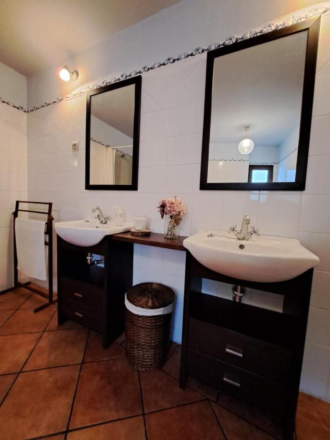 Casa Rural La Posada De Santa Teresa Pastrana Zewnętrze zdjęcie
